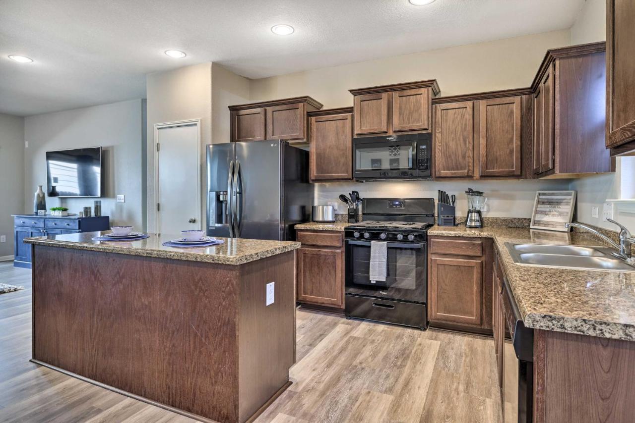 Buda Home With Smart Tv About 19 Mi To Downtown Austin מראה חיצוני תמונה
