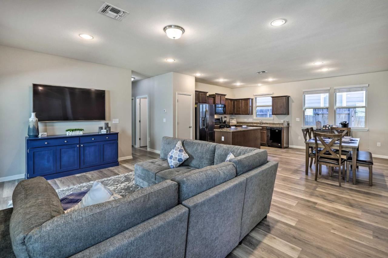 Buda Home With Smart Tv About 19 Mi To Downtown Austin מראה חיצוני תמונה