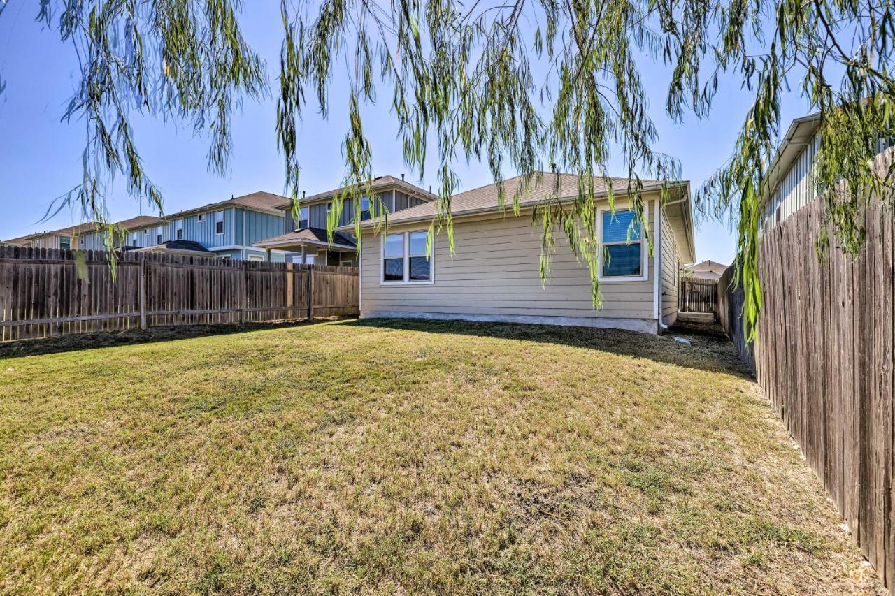 Buda Home With Smart Tv About 19 Mi To Downtown Austin מראה חיצוני תמונה