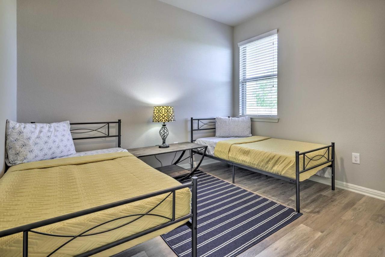 Buda Home With Smart Tv About 19 Mi To Downtown Austin מראה חיצוני תמונה