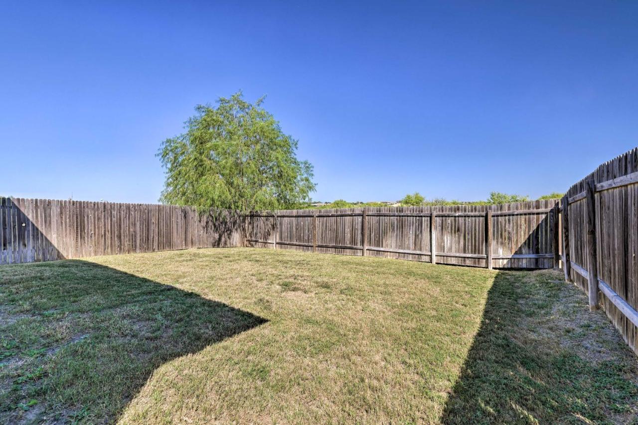 Buda Home With Smart Tv About 19 Mi To Downtown Austin מראה חיצוני תמונה